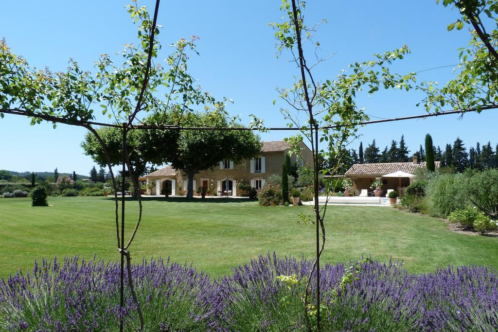 Mas De Chantounette Cheval-Blanc Exterior photo