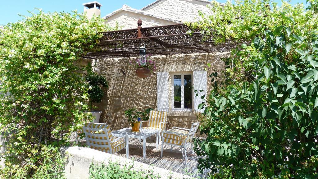 Mas De Chantounette Cheval-Blanc Exterior photo